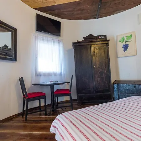 Agroturizam Duvancic - Konoba Dida Marka Oda ve Kahvaltı Drniš