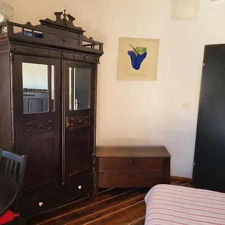 Bed & Breakfast Agroturizam Duvancic - Konoba Dida Marka Drnis