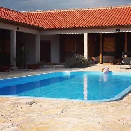 Agroturizam Duvancic - Konoba Dida Marka 4*