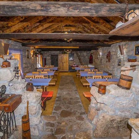 Agroturizam Duvancic - Konoba Dida Marka