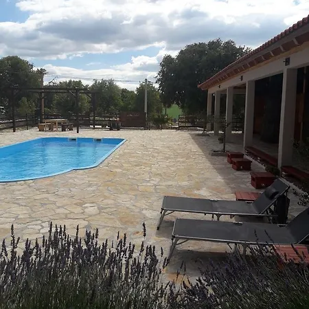 Oda ve Kahvaltı Agroturizam Duvancic - Konoba Dida Marka Drniš