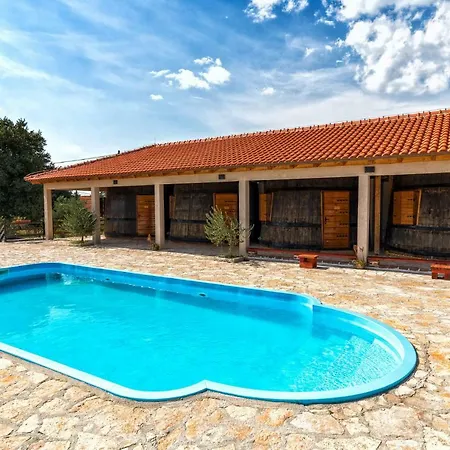 Oda ve Kahvaltı Agroturizam Duvancic - Konoba Dida Marka 4*