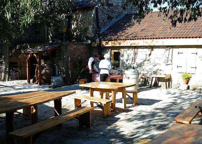 Agroturizam Duvancic - Konoba Dida Marka B&B