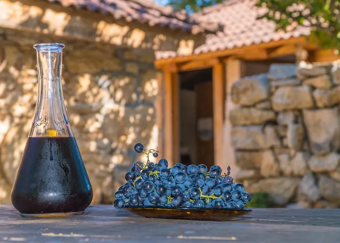 Bed & Breakfast Agroturizam Duvancic - Konoba Dida Marka Drniš