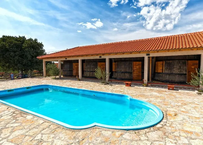 B&B Agroturizam Duvancic - Konoba Dida Marka 4*